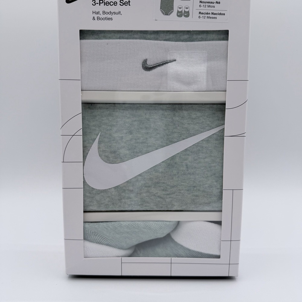 Nike Baby 3Pc Outfit Set Hat Bodysuit Booties 6-12M Sage Green White NIB
